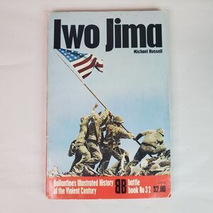 Iwo Jima (1st Ed) Michael Russell 1974 Paperback Battle Book No 32 CRACKED SPINE